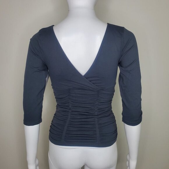 NWT Spiritual Gangster Ruched Detail V Neck Half Sleeve Top Dark Gray XS/S - Picture 2 of 12
